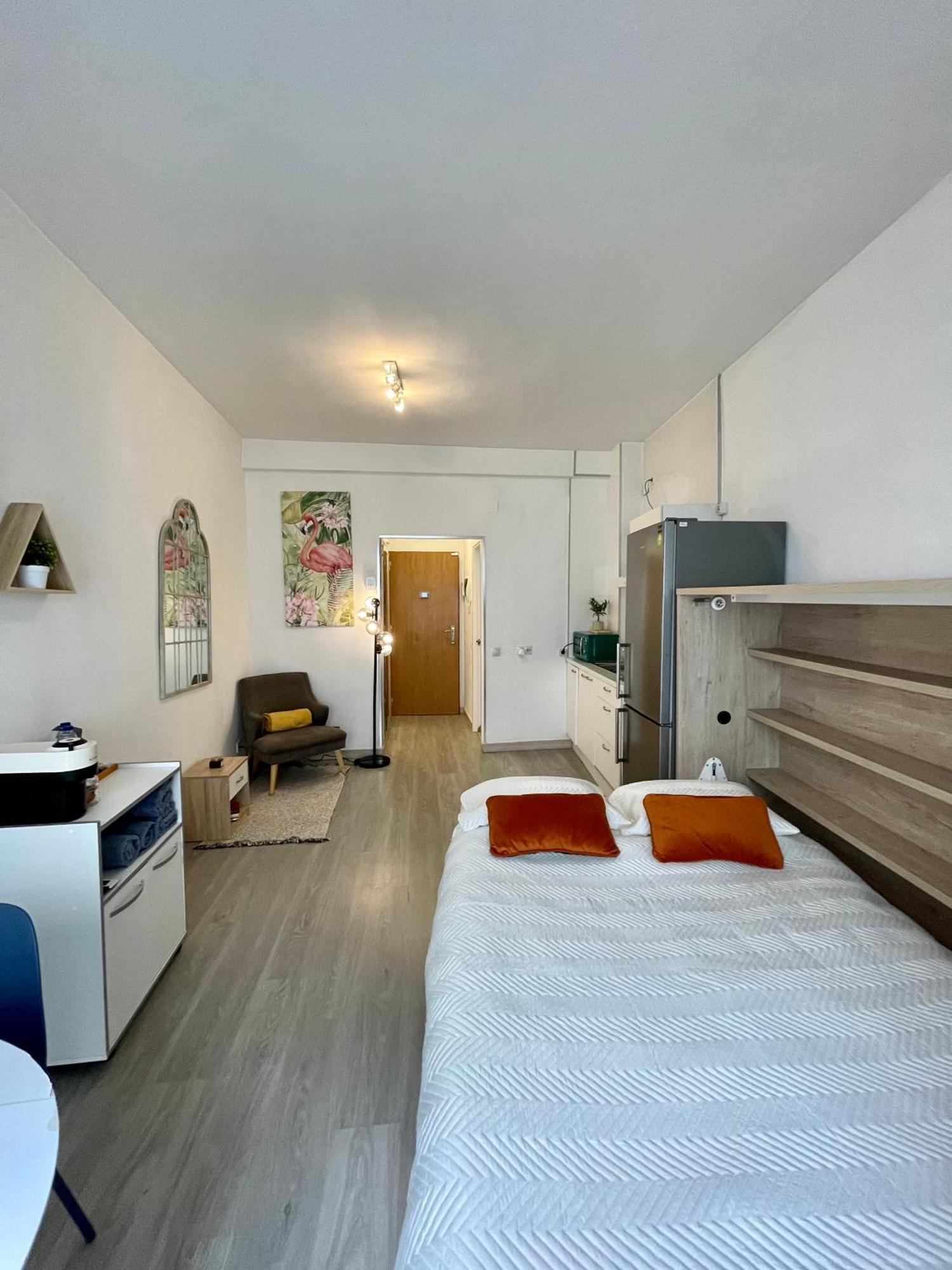 Comodo Apartamento A Pasos De La Gran Via Madrid Exterior photo